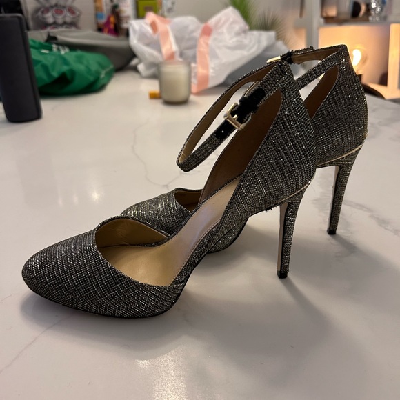 Michael Kors heels - Picture 3 of 5